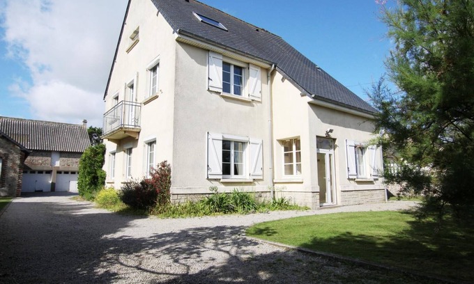 Quineville House | Holiday house Quinéville for 1 - 10 persons with 5 bedrooms - Holiday house