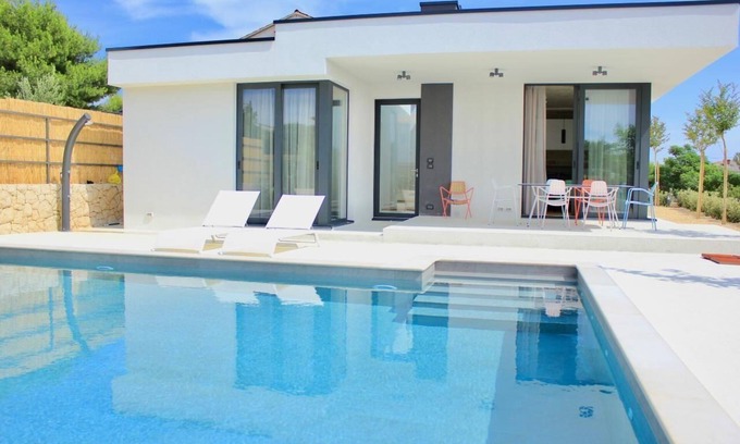 Barbat na Rabu House | Holiday house Rab (Stadt) for 1 - 5 persons with 2 bedrooms - Holiday home