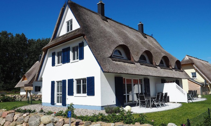 Rerik House | Holiday house Rerik for 1 - 8 persons with 4 bedrooms - Twin house