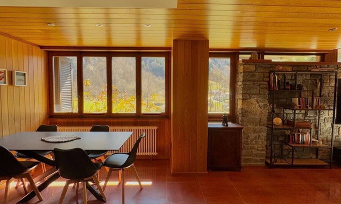 Rossa House | Holiday house Rossa for 1 - 8 persons with 3 bedrooms - Hut
