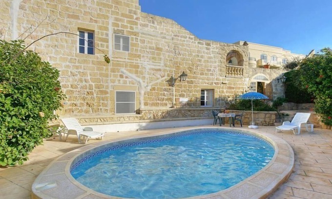 Sannat House | Holiday house Sannat for 1 - 6 persons with 3 bedrooms - Holiday home