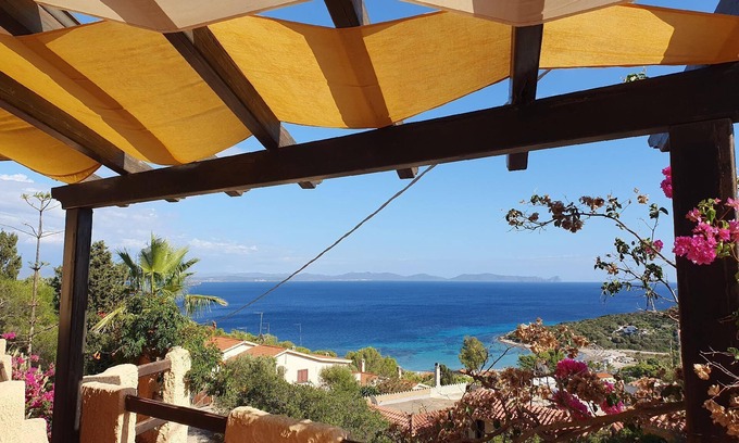 Maladroscia House | Holiday house Sant'Antioco for 1 - 6 persons with 3 bedrooms - Row house