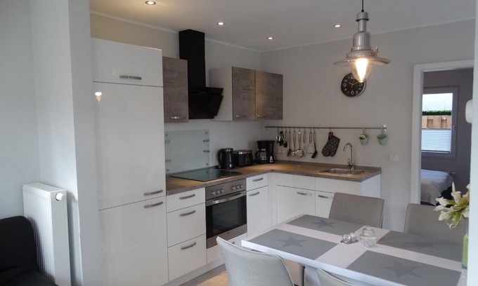 Onderdijk House | Holiday house Wervershoof for 1 - 4 persons with 2 bedrooms - Holiday house