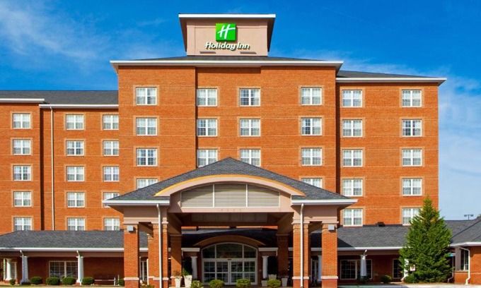 Chantilly Hotel | Holiday Inn Chantilly-Dulles Expo Airport by IHG