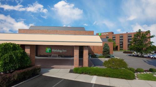 Mount Saint Joseph Hotel | Holiday Inn Cincinnati Airport by IHG