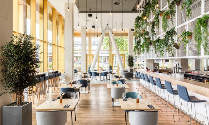 Amsterdam North Hotel | Holiday Inn Express Amsterdam - North Riverside by IHG