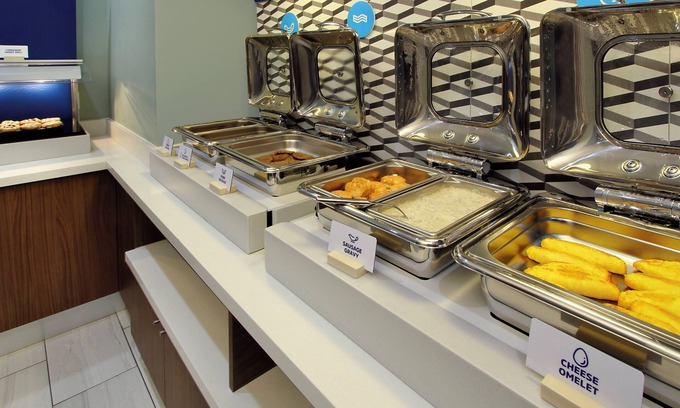 Weatherford Hotel | Holiday Inn Express and Suites Weatherford by IHG