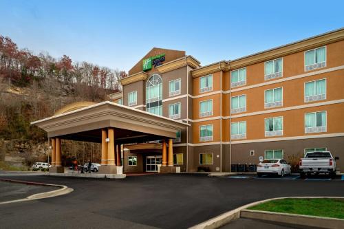 Bonnyman Hotel | Holiday Inn Express and Suites Hazard by IHG