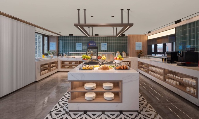 Shapingba Hotel | Holiday Inn Express Chongqing Ciqikou Ancient Town by IHG