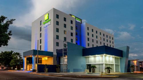 Culiacan Hotel | Holiday Inn Express Culiacan by IHG