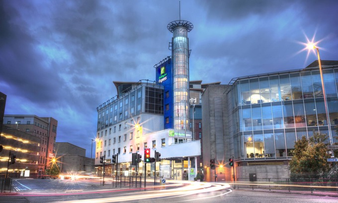 City Centre Glasgow Hotel | Holiday Inn Express Glasgow - City Ctr Theatreland by IHG