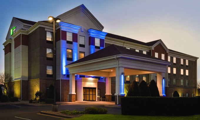 Lawton Hotel | Holiday Inn Express Hotel & Suites Lawton-Fort Sill by IHG