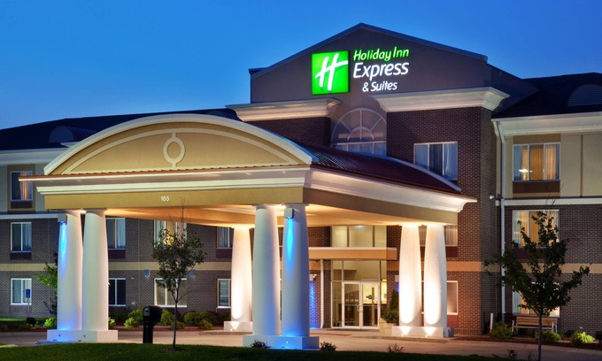 Altoona Hotel | Holiday Inn Express Hotel & Suites Altoona-Des Moines by IHG