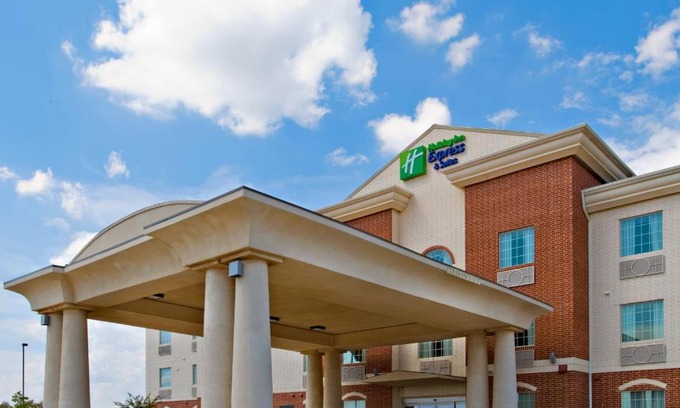 Levelland Hotel | Holiday Inn Express Hotel & Suites Levelland by IHG