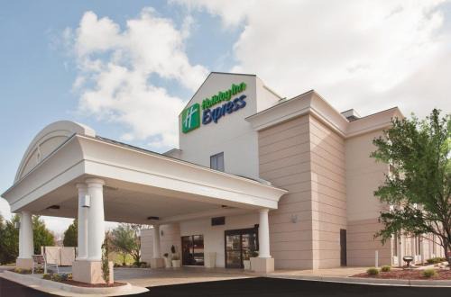 Lynchburg Hotel | Holiday Inn Express Lynchburg by IHG