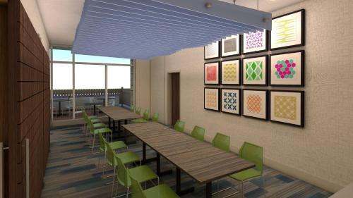 Spring Hill Hotel | Holiday Inn Express - Nashville South - Spring Hill by IHG