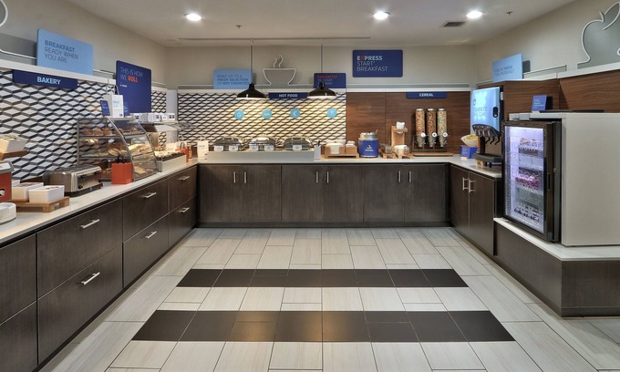 Polvadera Hotel | Holiday Inn Express Socorro by IHG