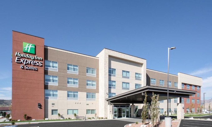 Ely Hotel | Holiday Inn Express & Suites - Ely by IHG