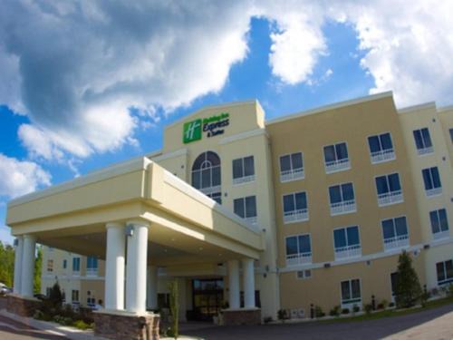 Havelock Hotel | Holiday Inn Express & Suites Havelock Northwest New Bern by IHG