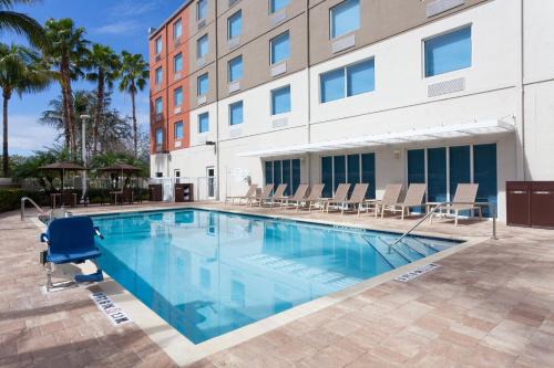 Edgewood Hotel | Holiday Inn Express Hotel & Suites Fort Lauderdale Airport/Cruise Port by IHG