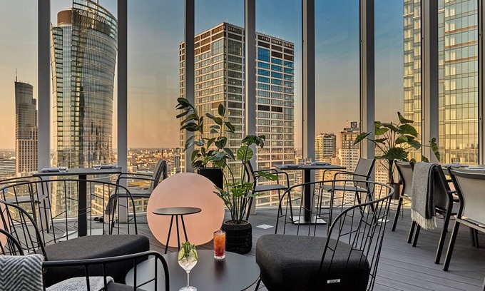 Centrum Hotel | Holiday Inn Express Warsaw - The HUB by IHG