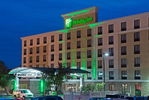 Middletown Hotel | Holiday Inn Harrisburg East by IHG