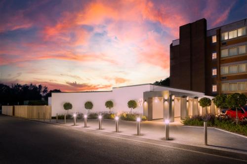 Hookwood Hotel | Holiday Inn London - Gatwick Airport by IHG
