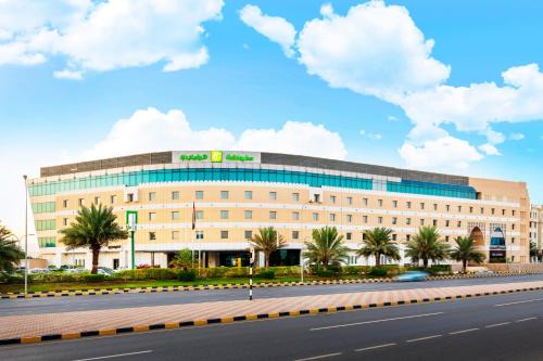 Muscat Hotel | Holiday Inn Muscat AlSeeb by IHG