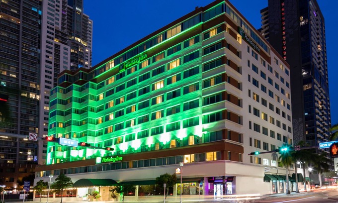 Downtown Miami Hotel | Holiday Inn Port of Miami - Downtown by IHG