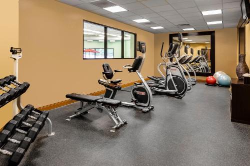 Wichita Hotel | Holiday Inn Wichita East I-35 by IHG