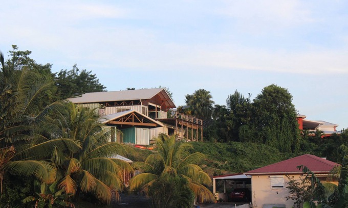 Sainte-Luce House | Holiday "Out of the Box"
