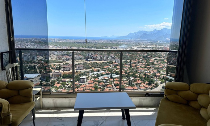 Kepez Apartment | holiday paradise 20 minutes away from the city with big pool