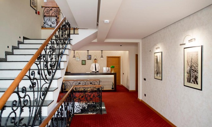 Sllatina e Madhe Hotel | Holiday Resort