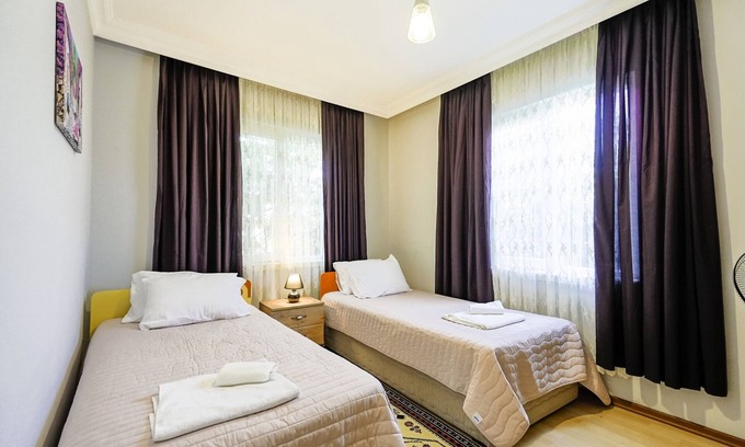 Lara Apartment | Holiday Retreat in Antalya, 5 mins to Lara Beach
