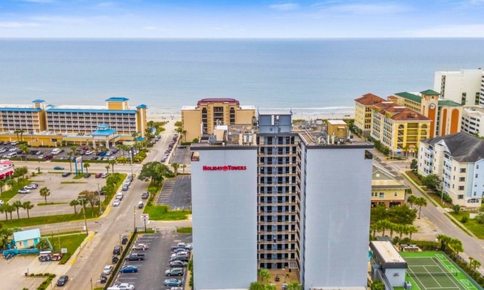 Myrtle Beach Condo | Holiday Towers 603 | Condo in Myrtle Beach with pool & hot tub