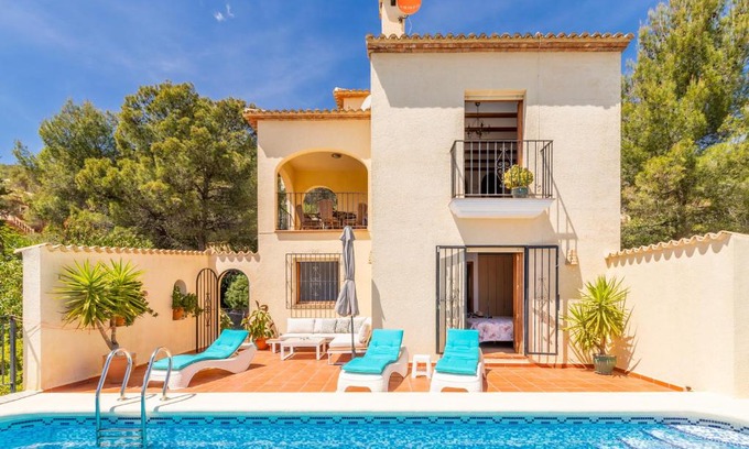 Adsubia Villa | Holiday Villa Near Denia
