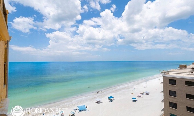 Indian Shores Condo | Holiday Villas III Penthouse 801