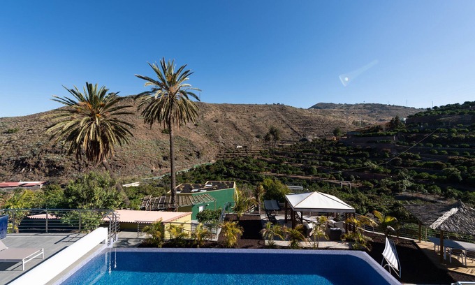 Telde Villa | Holidays & Health in Finca Oasis - Villa 7