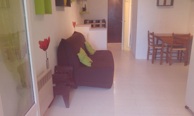 Palavas-les-Flots Apartment | Holidays: studio in Carnon beach near port and sea