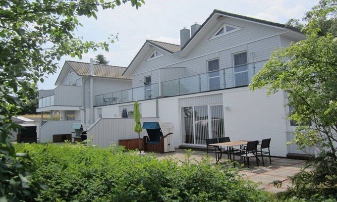 Nieby House | Holla - Huus Asgard Comfortable holiday residence