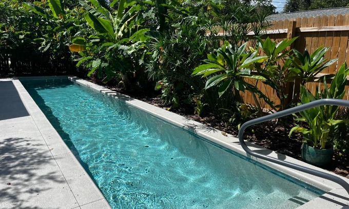 Lakeland Apartment | Hollingsworth Guest House With Pool