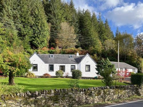 Kilmun House | Holly Tree Lodge