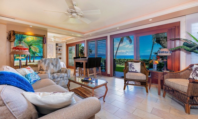 Kihei Condo | Holy Kamaole! Beachfront Kihei!