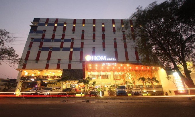 Kudus Hotel | HOM Hotel Kudus by Horison Group