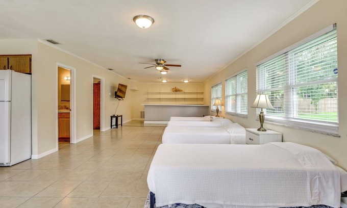 Homosassa Cottage | Home 3 Mi to Homosassa Springs Wildlife State Park