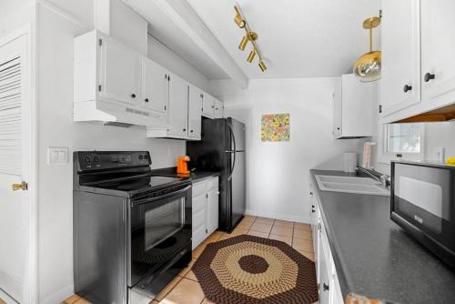 Spearfish House | Home at L Rancho