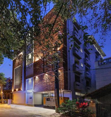 Brookefield Hotel | Home Awaits 357