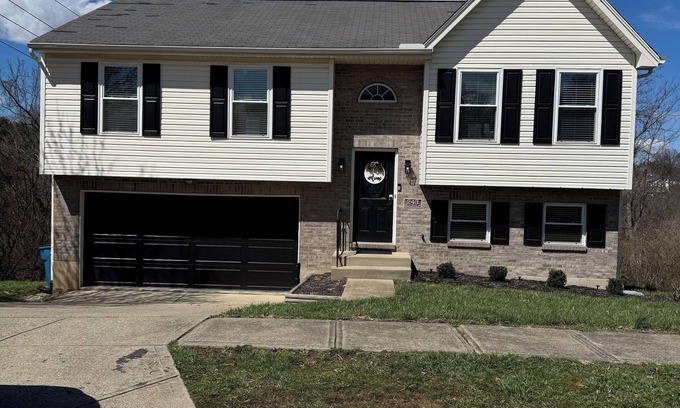 Dry Ridge House | Home away from Home- cleanest you’ll find!