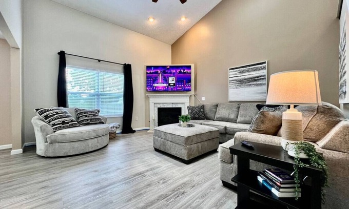 Trenton House | Home away from home in Trenton