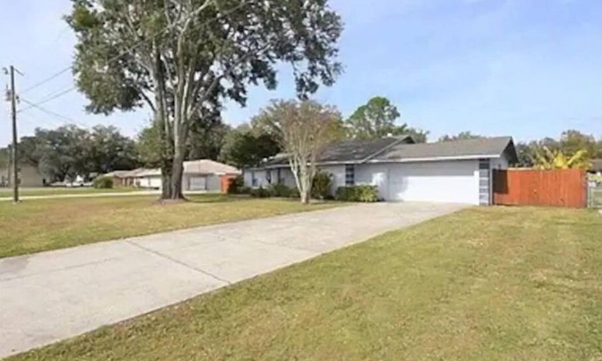 Auburndale House | Home away from home